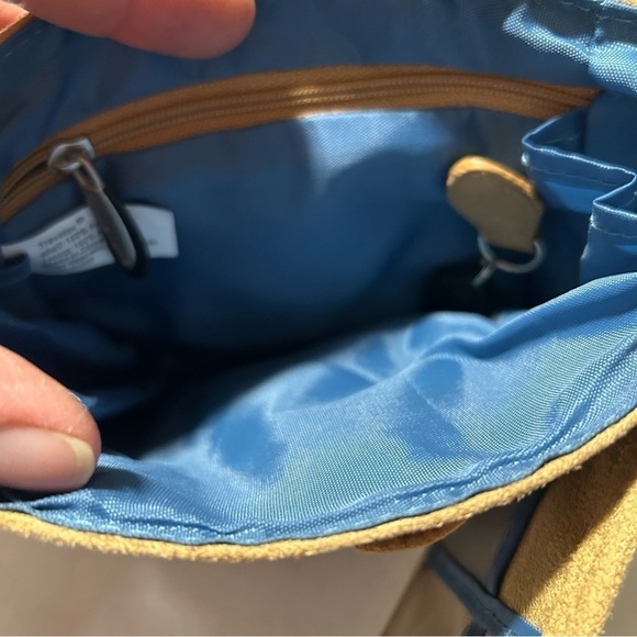 TRAVELON Tan Microsuede Organizer Crossbody Purse Messenger Bag Wallet EUC - Picture 7 of 12